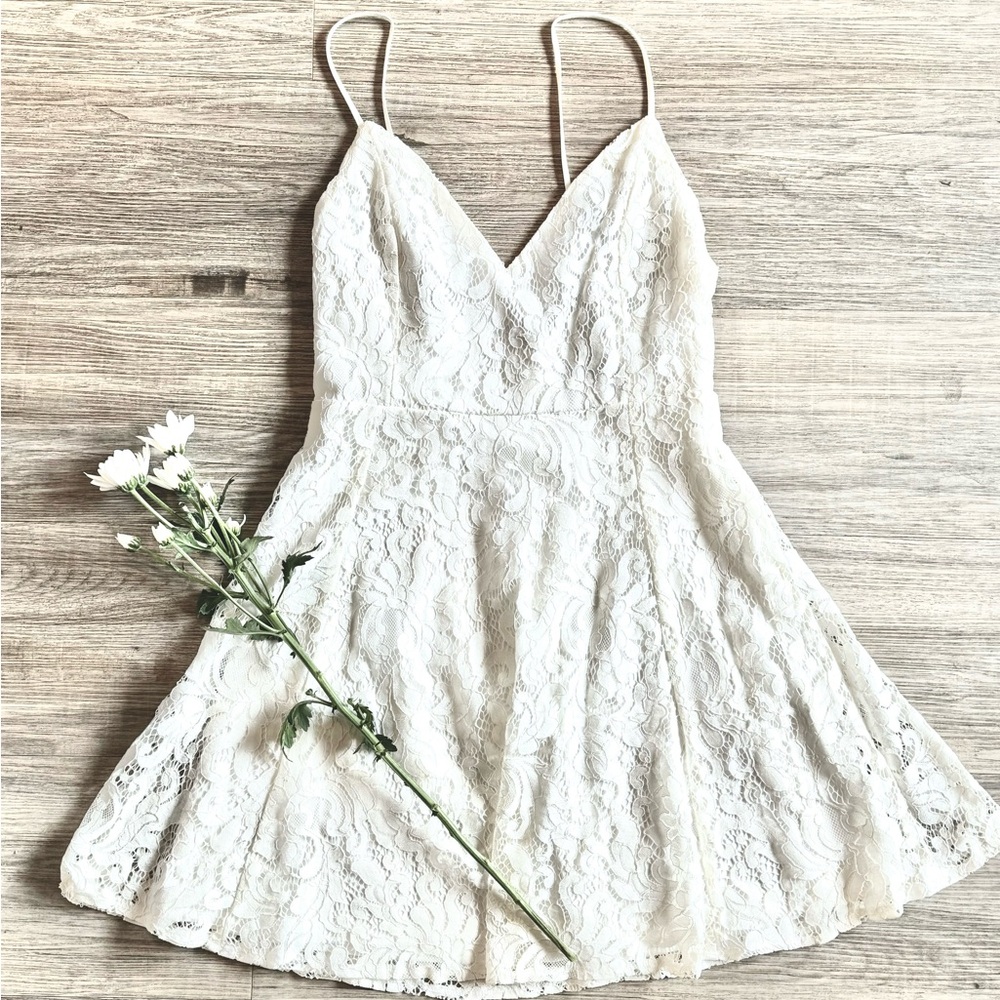 ⚡️New LULU’S Mini Summer Dress ⚡️